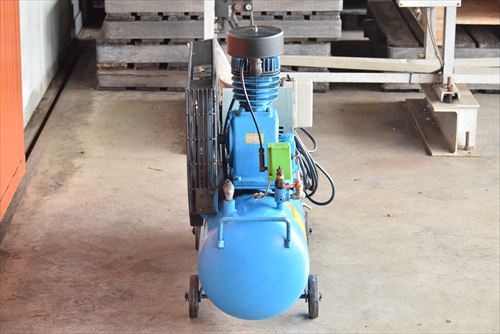 【1.5kW】コンプレッサー 明治機械 G-15CK中古