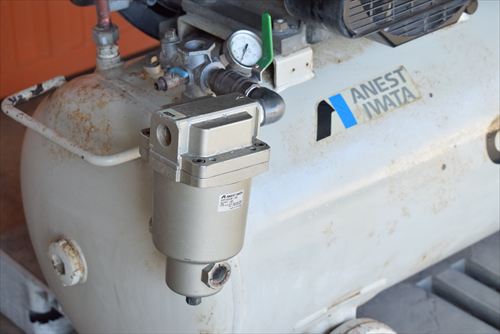 【7.5kW】コンプレッサー アネスト岩田 TLP75B-10中古