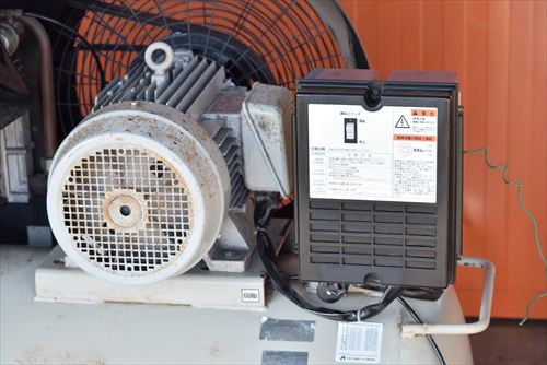 【7.5kW】コンプレッサー アネスト岩田 TLP75B-10中古